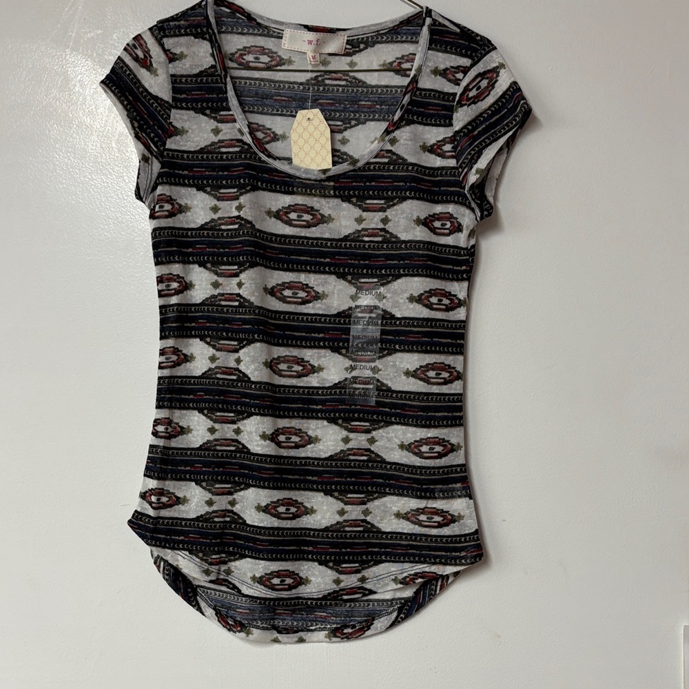 w.f. Patterned Black and Gray juniors Top size M